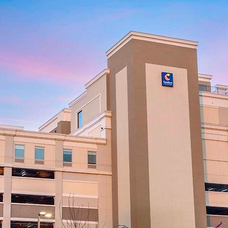 Comfort Inn & Suites Newark Liberty International Airport 외부 사진