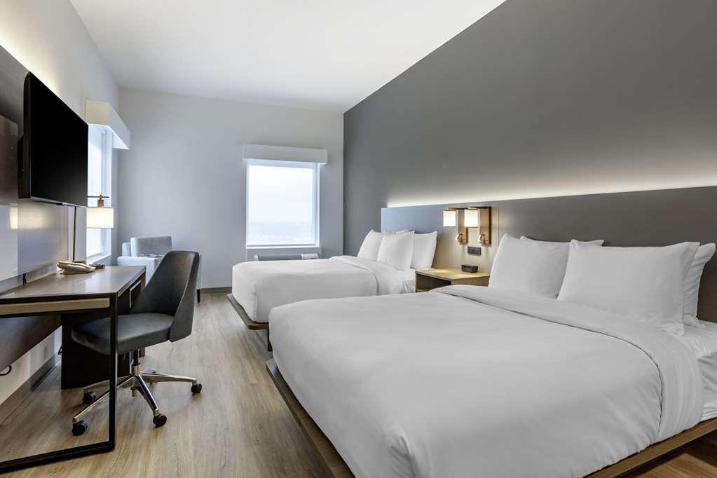 Comfort Inn & Suites Newark Liberty International Airport 객실 사진