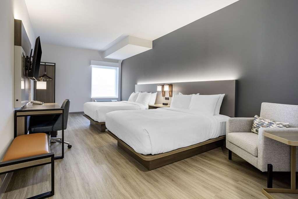 Comfort Inn & Suites Newark Liberty International Airport 객실 사진